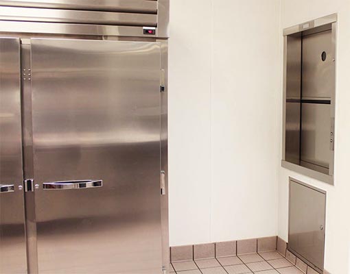 Waupaca commercial dumbwaiter